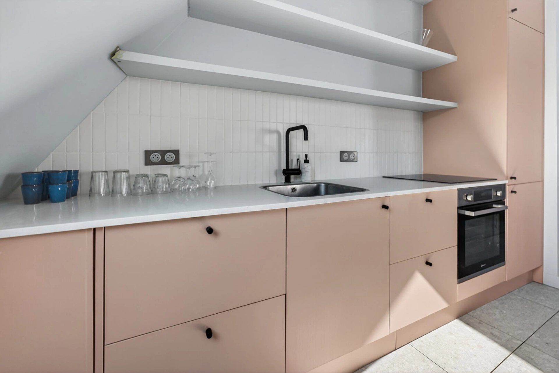 PARIS 10 - RUE DE ROCROY 3