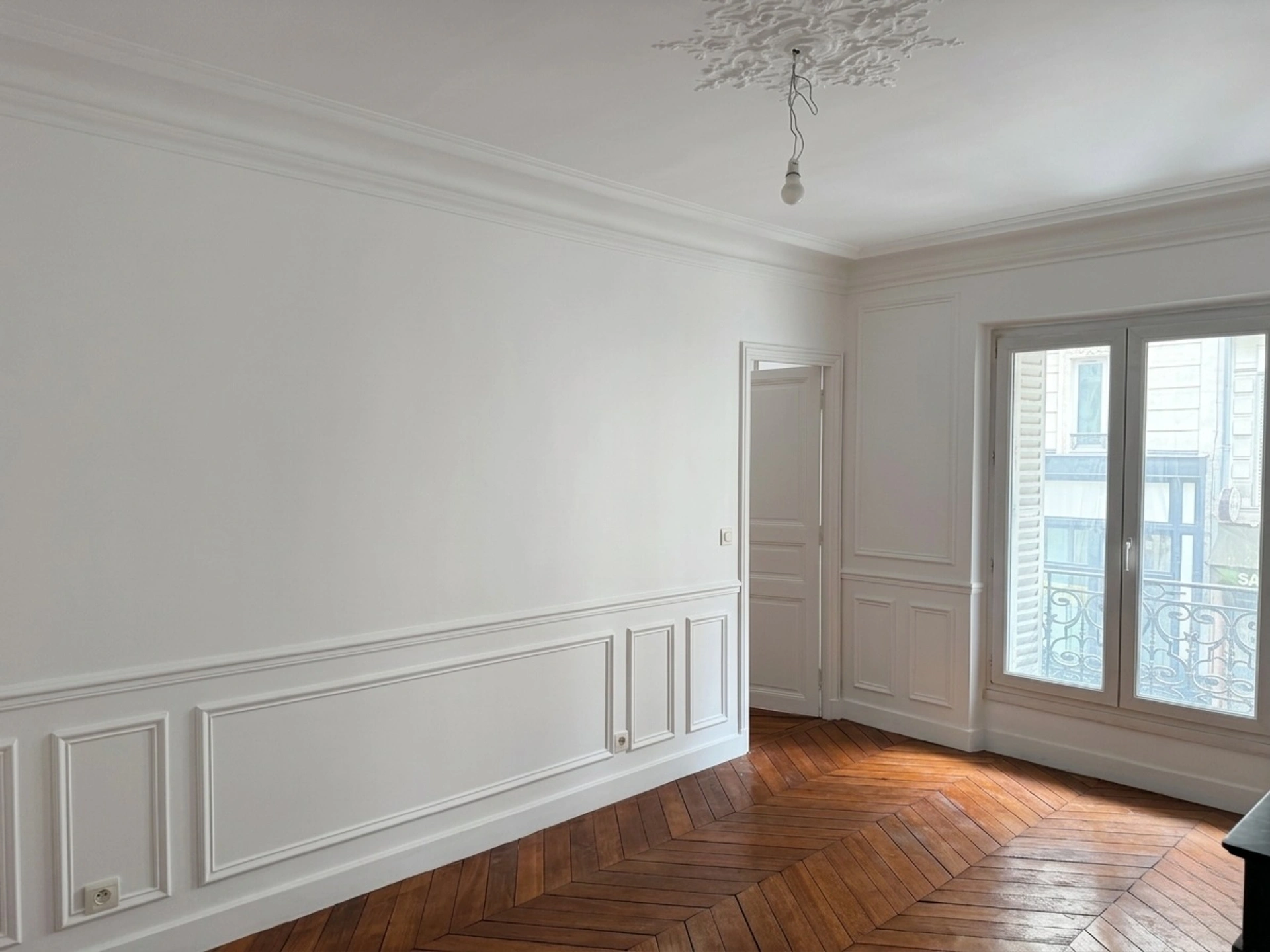 PARIS 10EME - RUE DE ROCROY 7