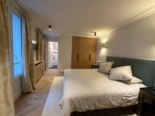 PARIS 6EME - SAINT ANDRE DES ARTS 9