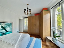 PARIS 10EME - LOUIS BLANC 8