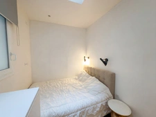 PARIS 10 - RUE ROCROY 6