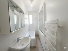 PARIS 10 - RUE DE ROCROY 15