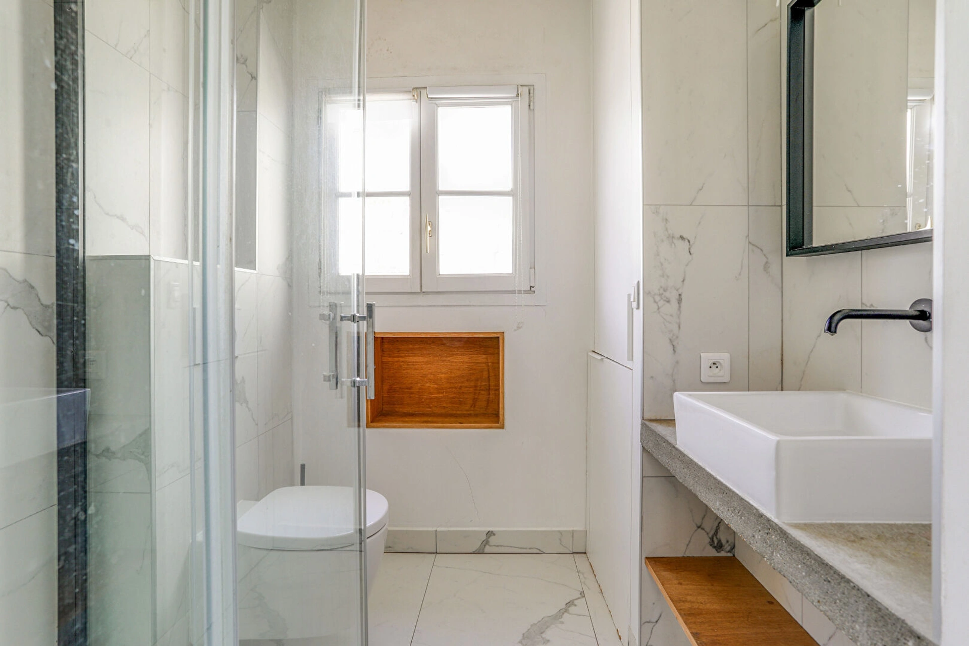 PARIS 18 - RUE D'ORCHAMPT 5