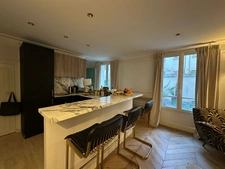 PARIS 6EME - SAINT ANDRE DES ARTS 5