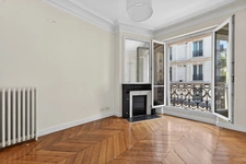 PARIS 10 - RUE DE ROCROY 8