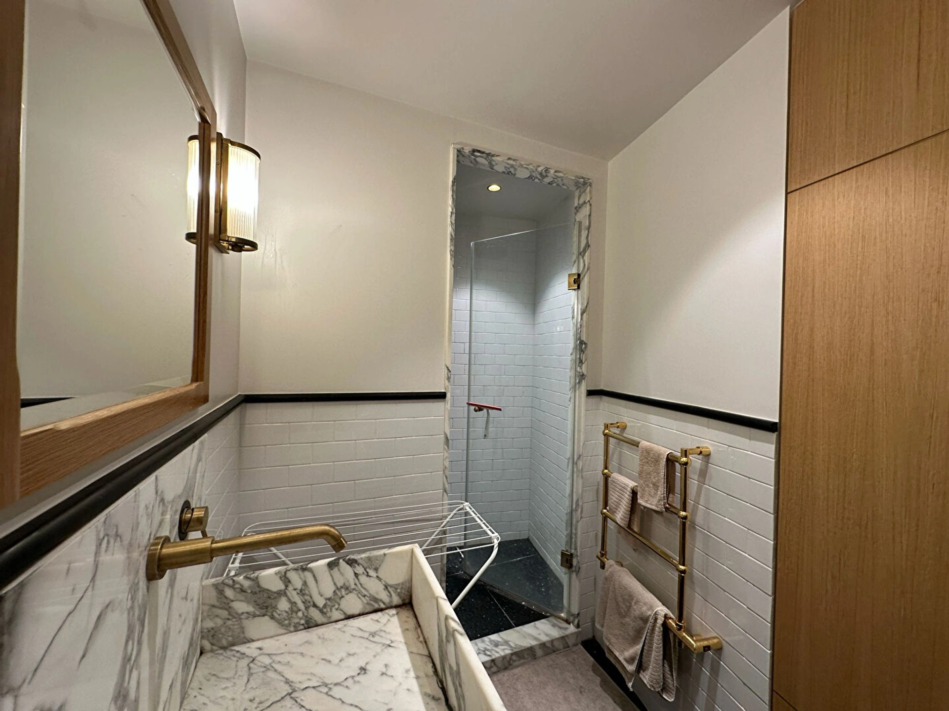 PARIS 6EME - RUE SAINT ANDRE DES ARTS 9