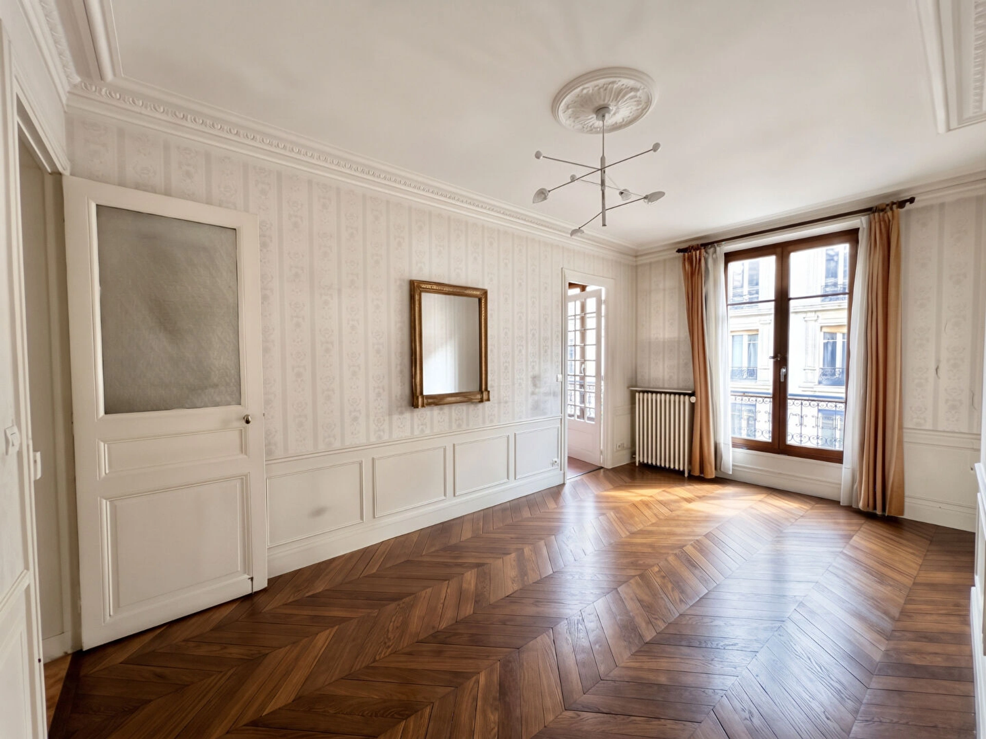 PARIS 10EME - RUE PHILIPPE DE GIRARD 9