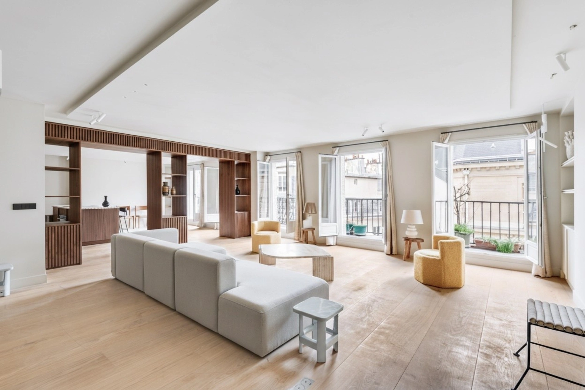 PARIS 6 - RUE SAINT-ANDRE DES ARTS 2