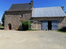 MAISON EN PIERRE AVEC DEPENDANCES MAURE DE BRETAGNE 1