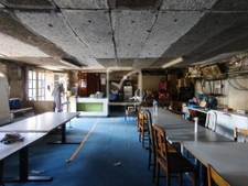 Dépendance en pierre de 75 m2+ hangar de 200 m environ+ gara 2