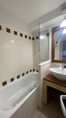 A vendre - Charmant  studio en pleine propriété à Moliets-et