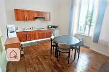 Opportunité ! Maison bourgeoise de caractère   Proche des pl