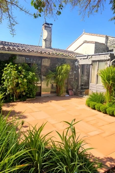 Opportunité! Maison spacieuse de 180 m2 env, cadre idyllique