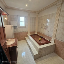 Un cadre privilégié proche des plages pour cette demeure aux