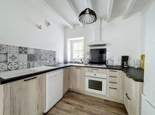 Rare et unique : Ancien moulin de caractère niché dans une f