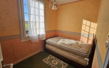 Maison avec dépendances Goudelin à rénover, calme et nature