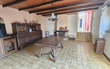 Maison avec dépendances Goudelin à rénover, calme et nature