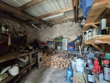 Maison de caractère en pierre   115 m2   Jardin 673 m2   Ter