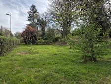 Maison de caractère en pierre   115 m2   Jardin 673 m2   Ter