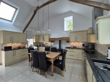 Longère en pierre rénovée   116 m2   3 chambres   Terrain 1,