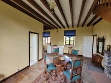 Ancienne école à finir de rénover