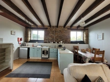 propriété en Bretagne rurale, une maison, deux gîtes, un stu