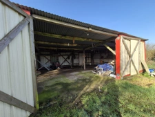 Corps de ferme authentique de 110 m2 plus annexes   3 879 m2