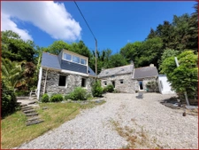 Charmante Propriété de deux maisons.