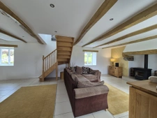 Longère en pierre rénovée   116 m2   3 chambres   Terrain 1,