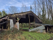 Corps de ferme indépendant