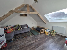 Corps de ferme authentique de 110 m2 plus annexes   3 879 m2