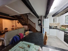 Charmante Propriété de deux maisons.