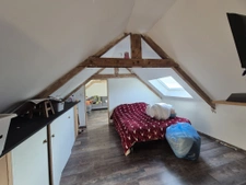 Corps de ferme authentique de 110 m2 plus annexes   3 879 m2