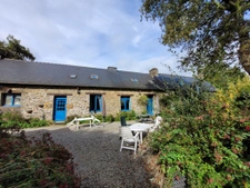 propriété en Bretagne rurale, une maison, deux gîtes, un stu