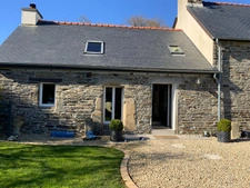 Longère en pierre rénovée   116 m2   3 chambres   Terrain 1,