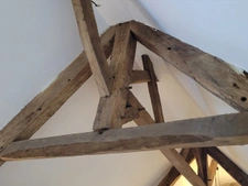 Maison noble  du XVIIe siècle, au calme de la campagne.