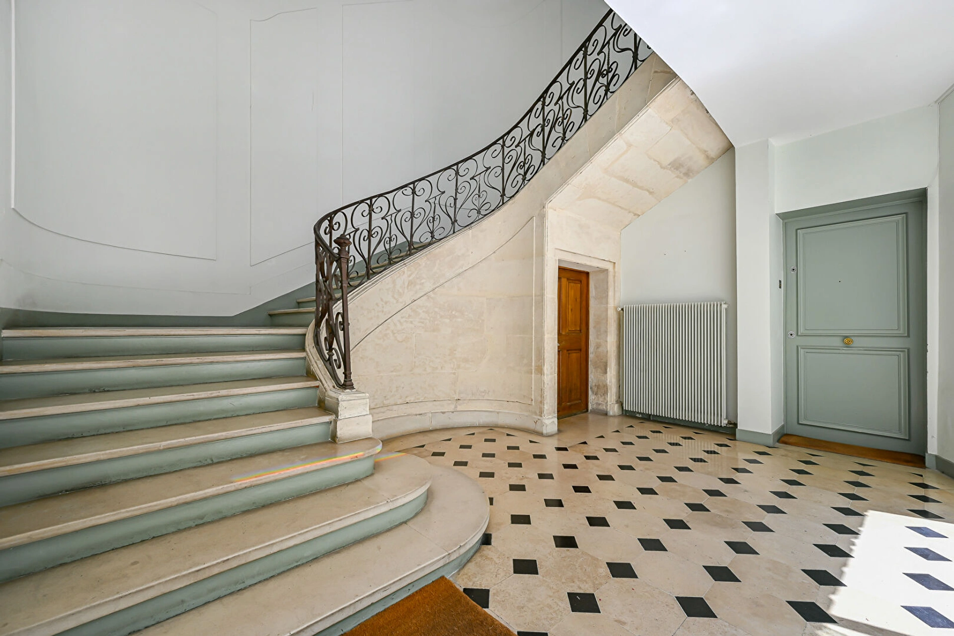 Au coeur du Marais historique 11