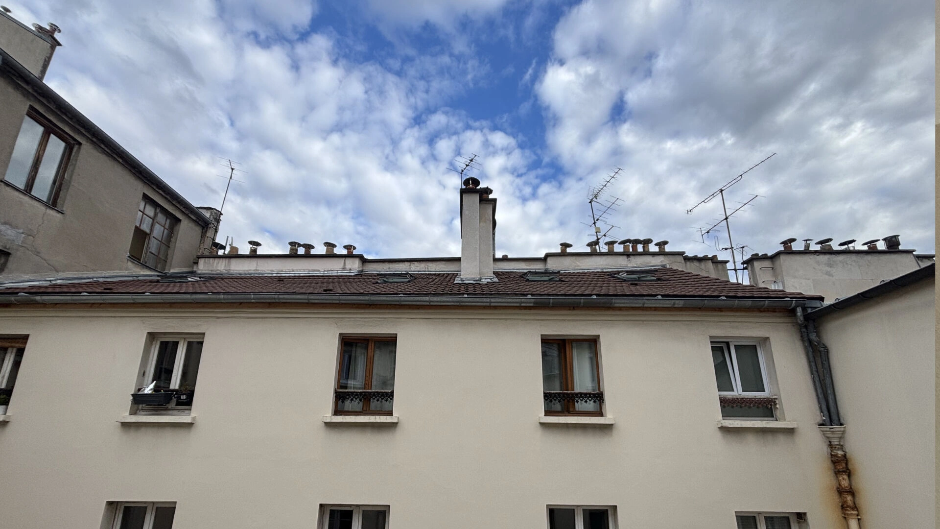 Paris 3 - metro Temple 1