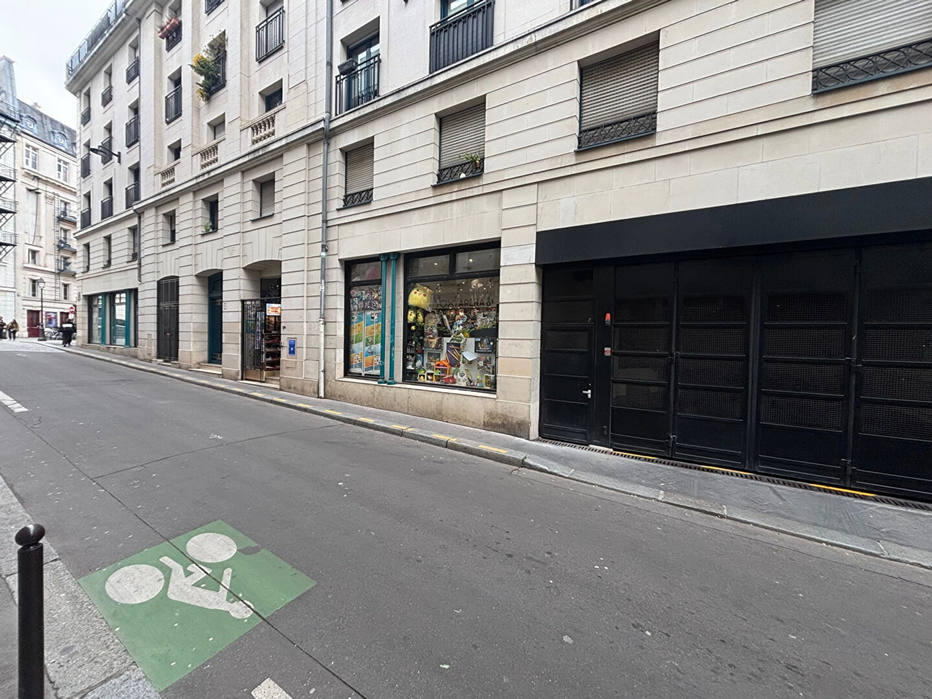 Paris 10 - parking Bouchardon 5