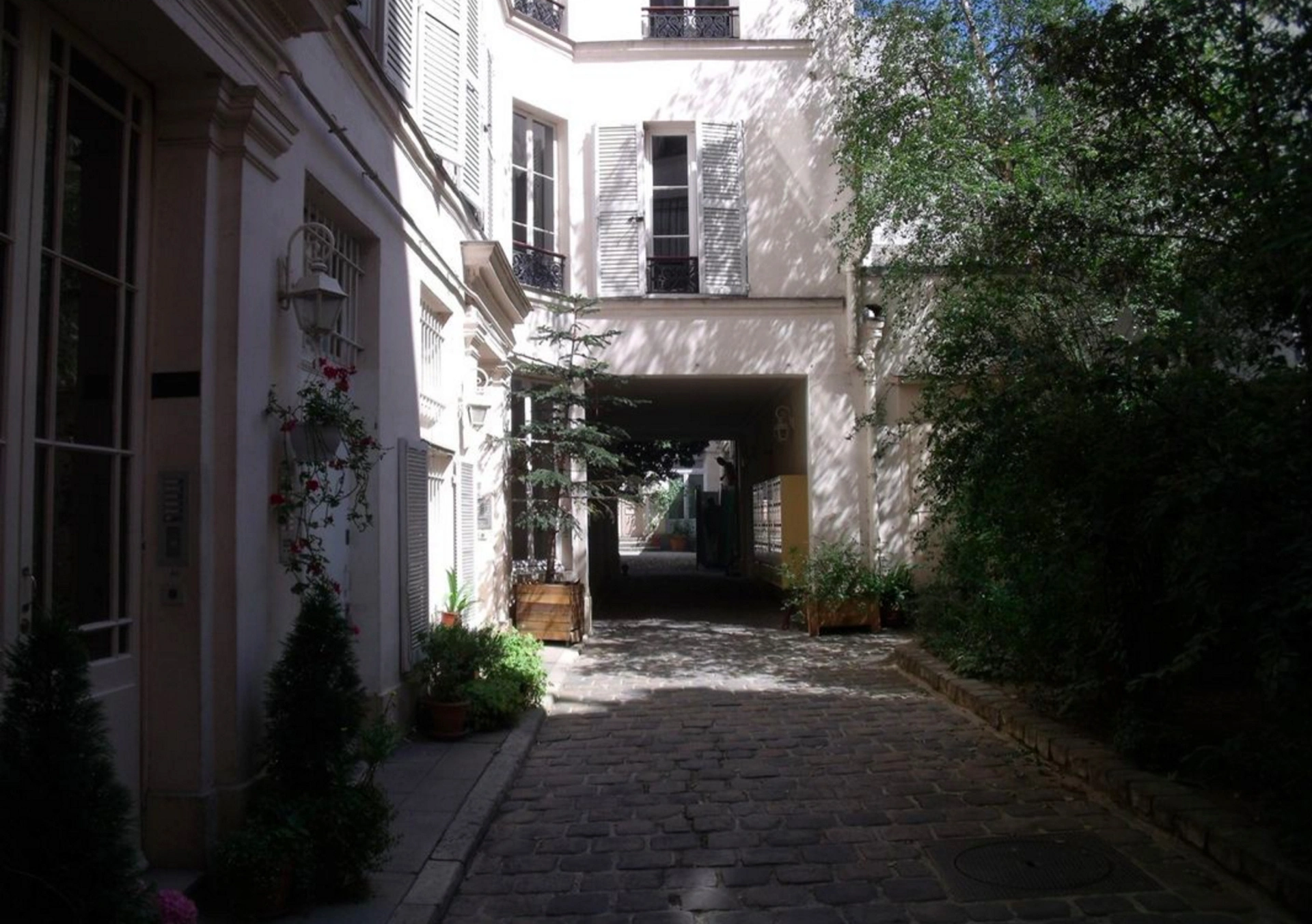 Paris 10ème - studio 7,33m2 loi Carrez. 1