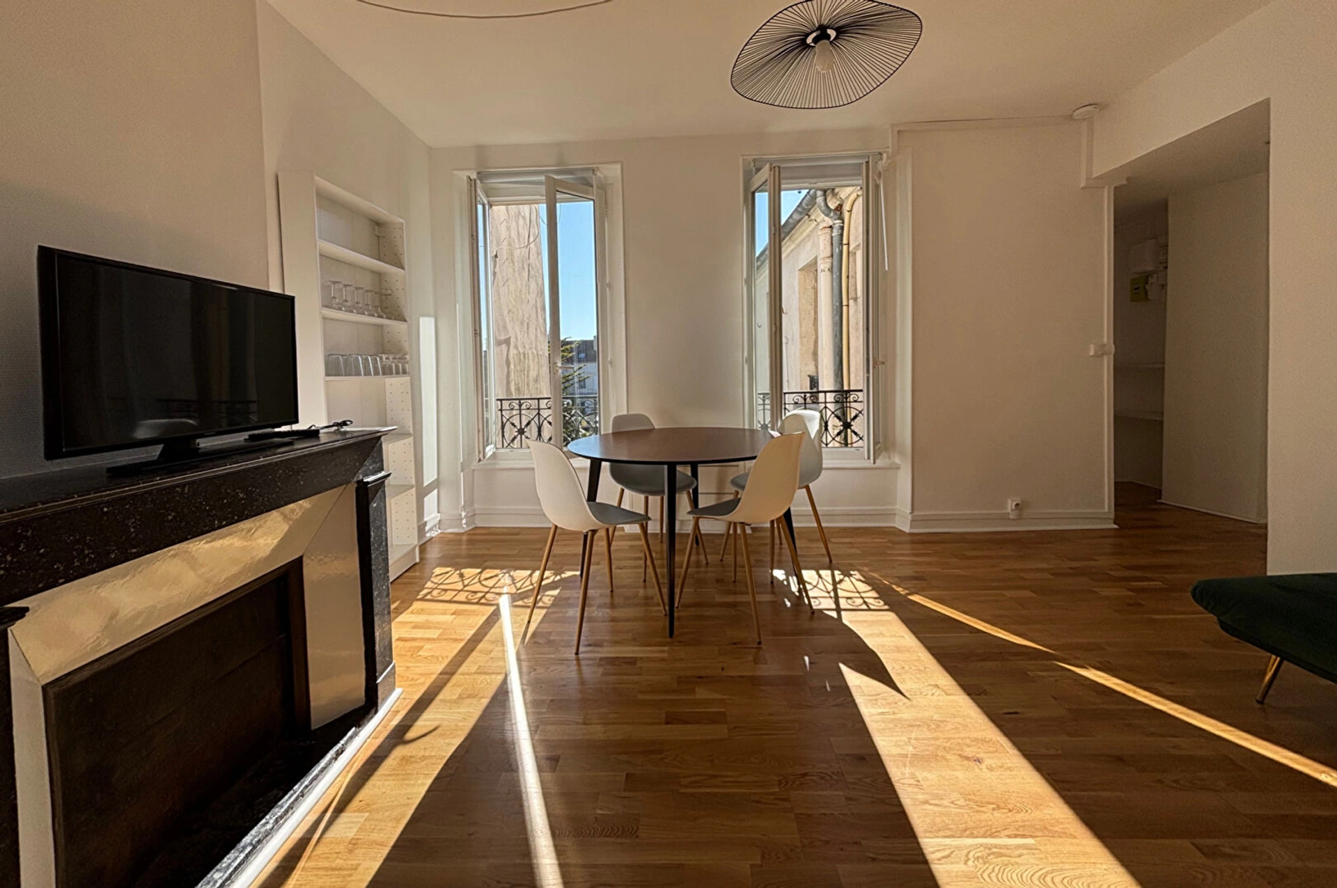 Saint-Germain-en-Laye - Rue St Pierre 1