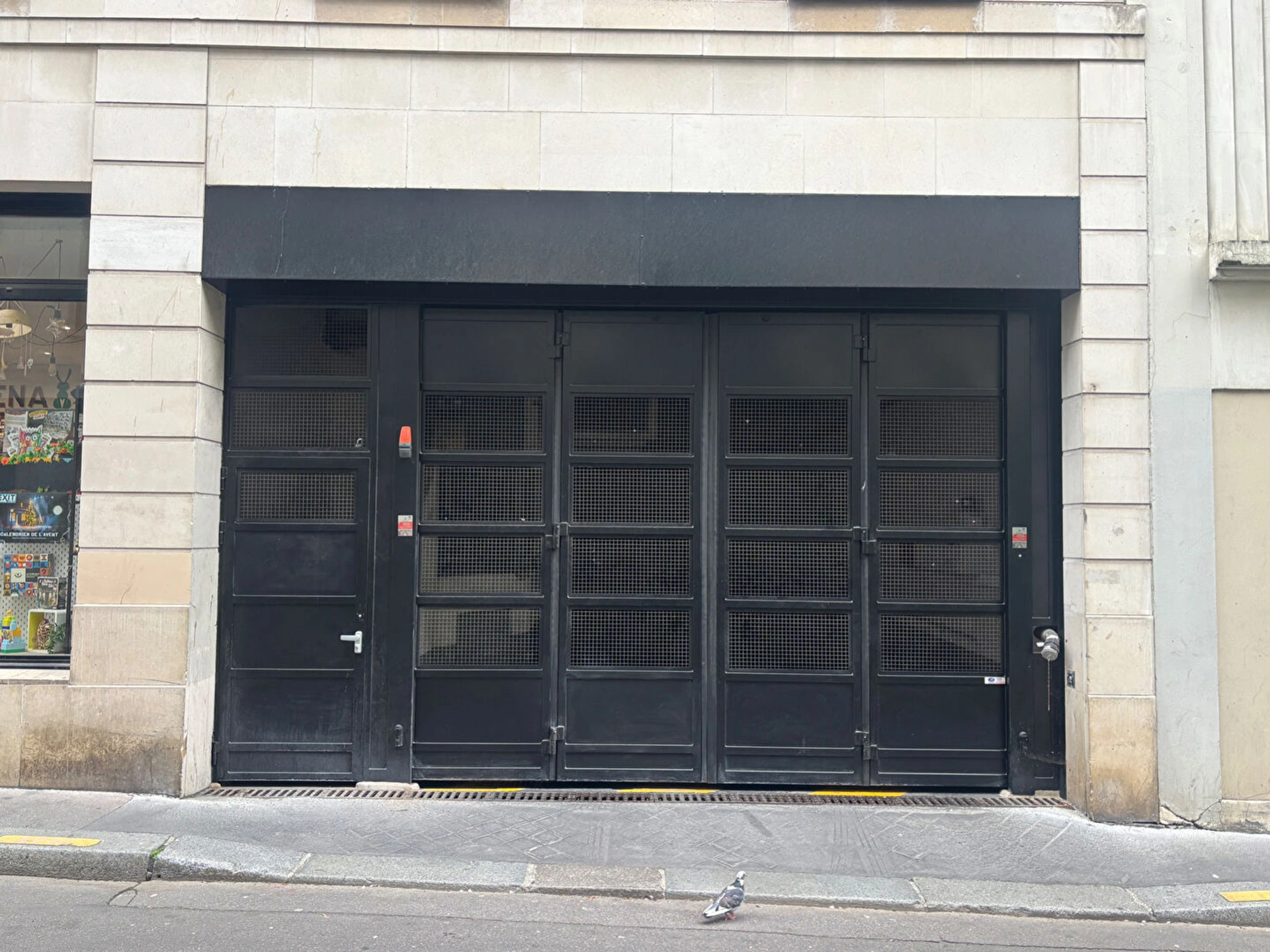 Paris 10 - parking Bouchardon 1