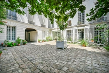 Au coeur du Marais historique 12