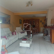 Propriété, piscine, 4 chambres, 2300 M2 de terrain à Guillie 8