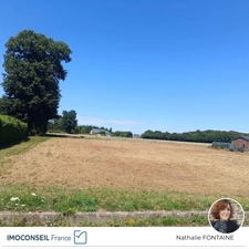 Terrain plat constructible 877 m2 Evriguet  1
