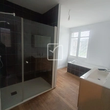 Maison 3 chambres+ dépendances bourg Saint-Brieuc De Mauron 6
