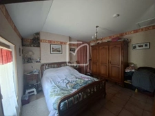 Maison individuelle en pierre, 136 m2, 4 chambres, terrain a 8
