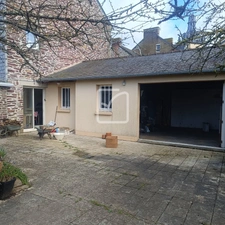 Maison en pierre, 3 chambres , jardin clos 1000 m2, garage,  15