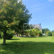 Propriété, piscine, 4 chambres, 2300 M2 de terrain à Guillie 18