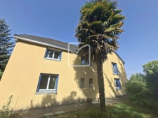 Ensembles de 2 Maisons sur propriété de 4730m2 + 12760 m2 de 22